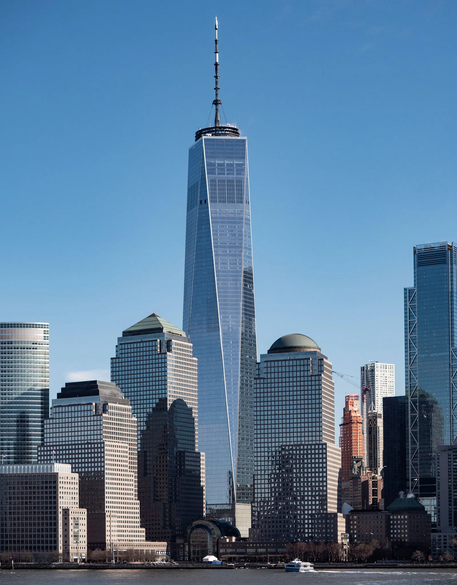 <p>The successor to the original Twin Towers. Tallest building in the western hemisphere surpassing the empire state building in 1970. </p>