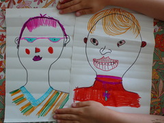 <p>to draw</p>