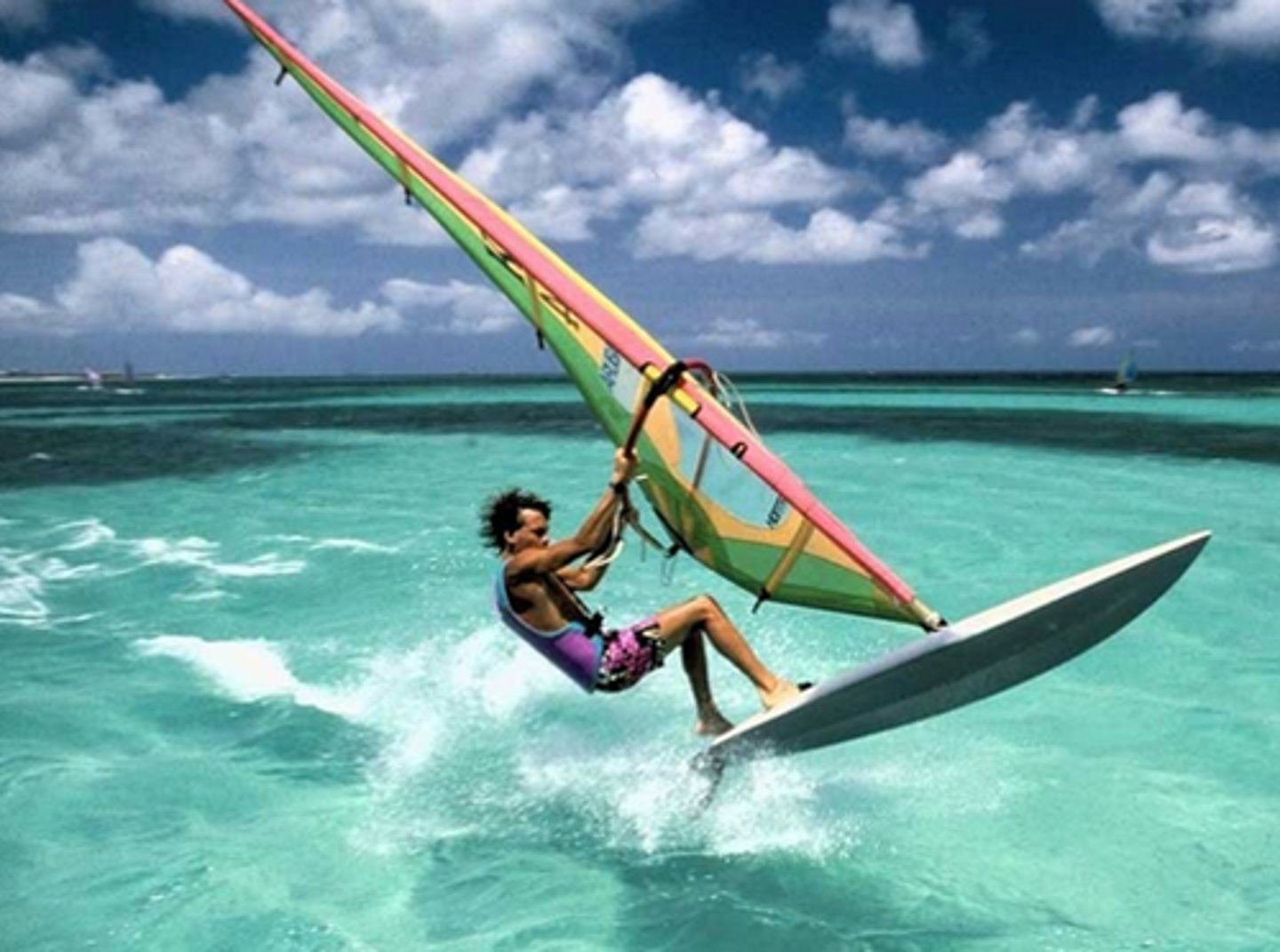<p>to windsurf, I have windsurfed</p>