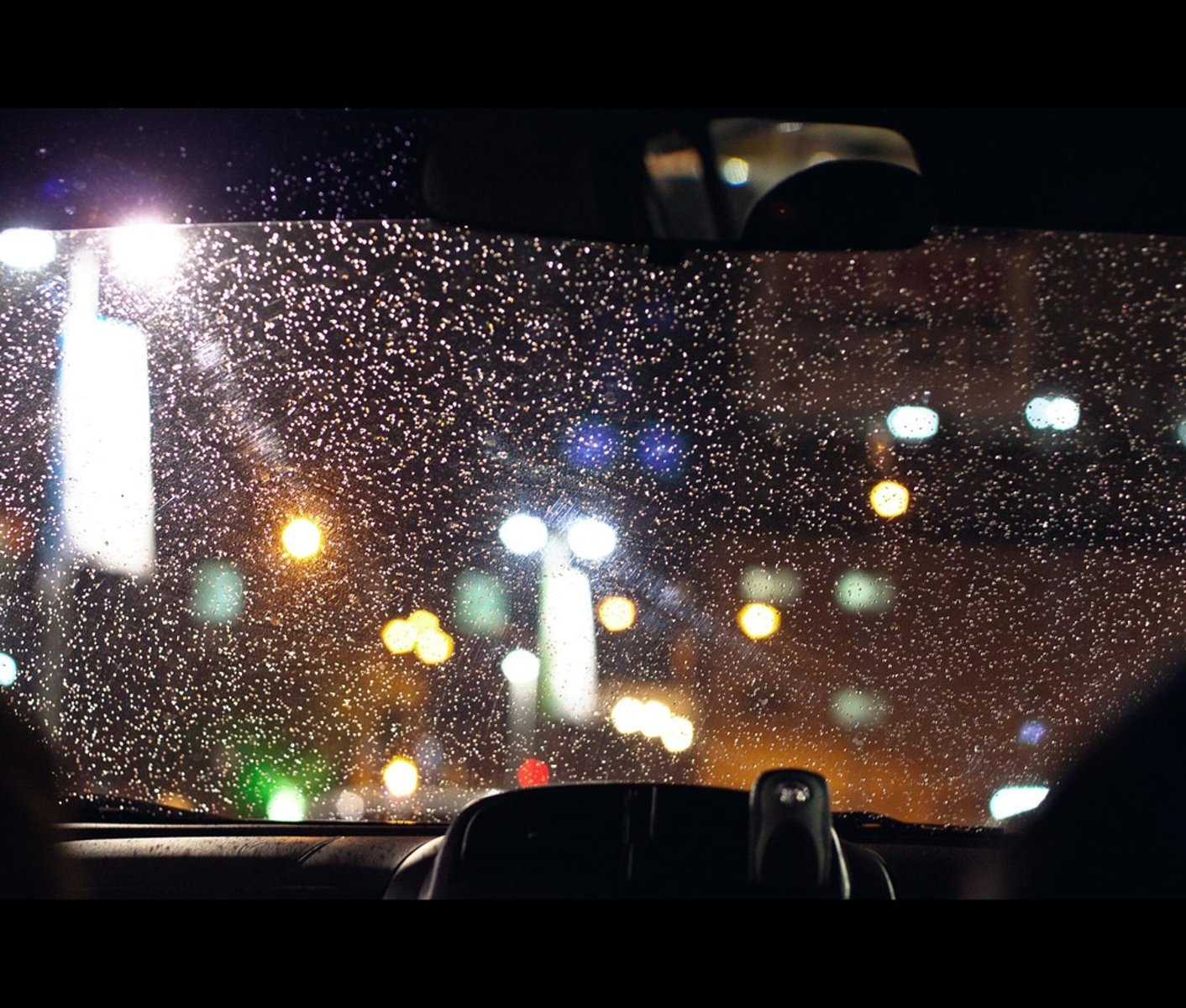 <p>light rain</p>