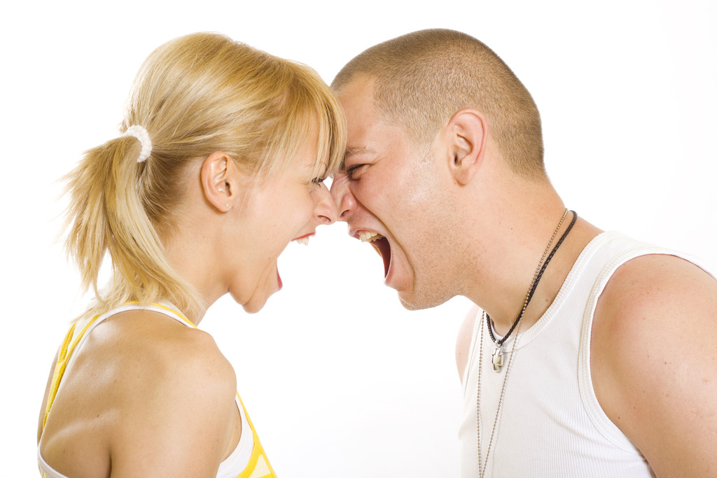 <p>cause (someone) to become hostile or alienated.</p>