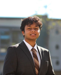 <p>Ayush Ganguly</p>