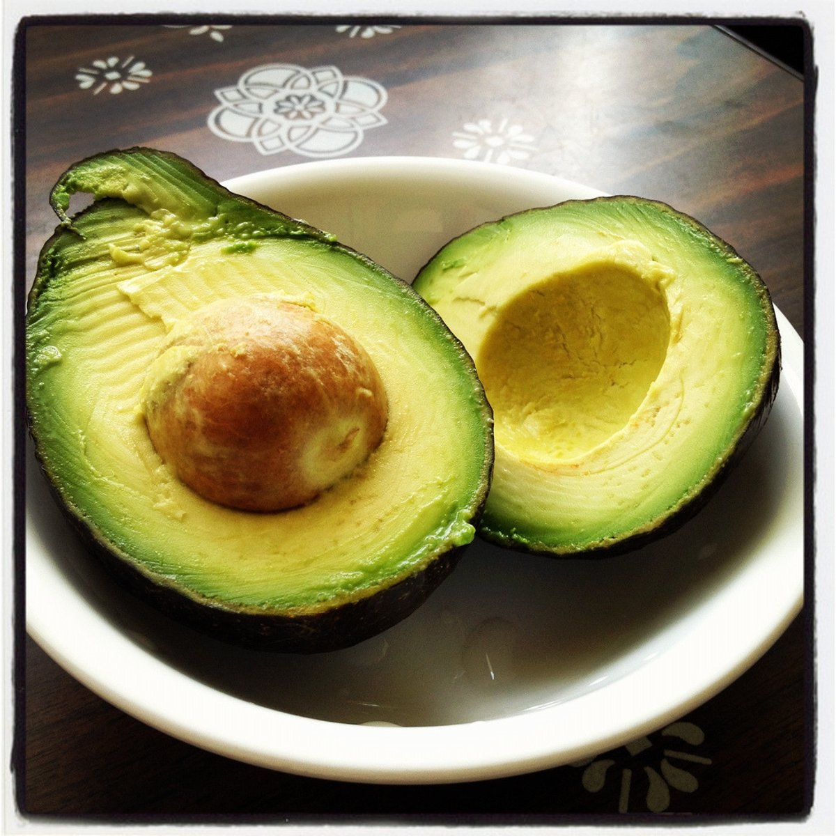 <p>to remove the inside of a fruit</p>