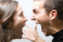 <p>to get mad/angry</p>