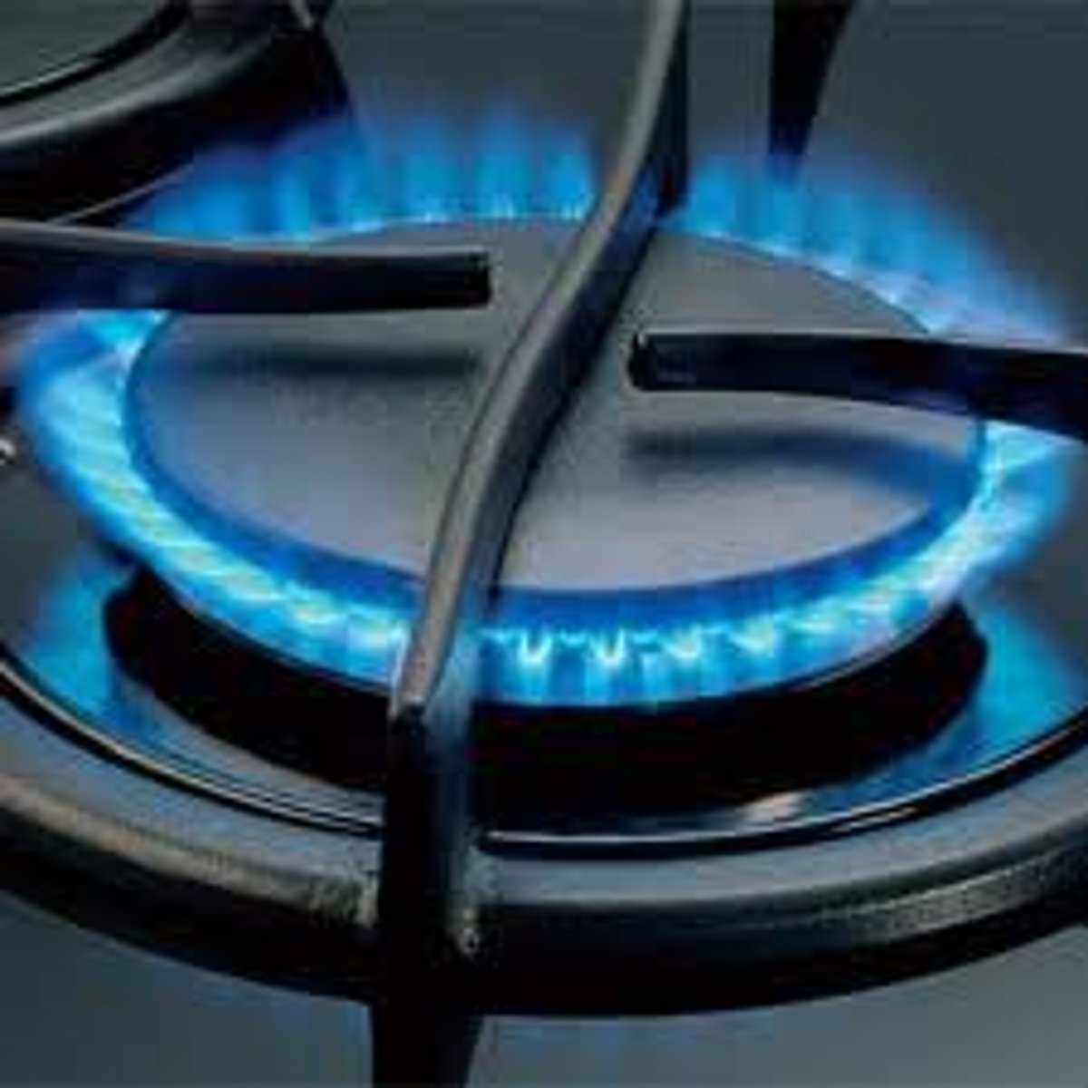 <p>gas, qaz</p>