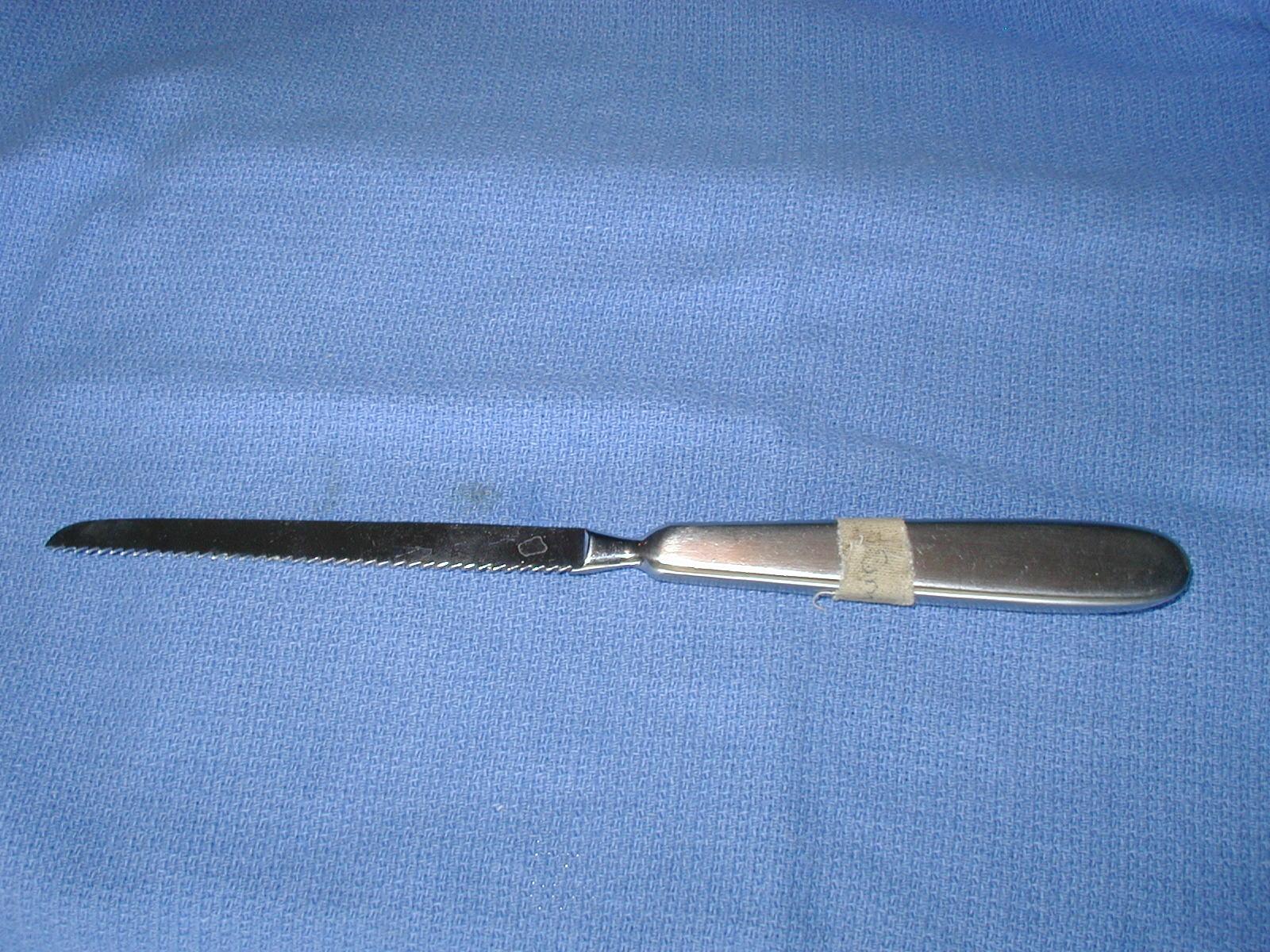 <p>What is the name of this intrument?</p>