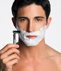 <p>to shave</p>