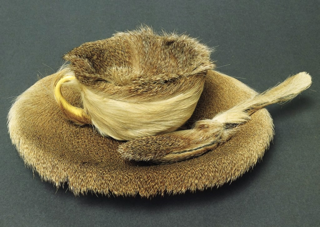 <p>Date &amp; Medium</p>