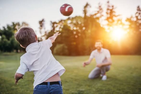 <p>To throw</p>