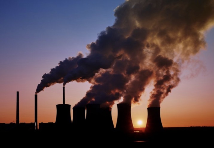 <p><strong><u>French:</u></strong> la pollution</p><p><strong><u>Sentence with Personal Connection:</u></strong> La pollution menace les animaux et les humains.</p>