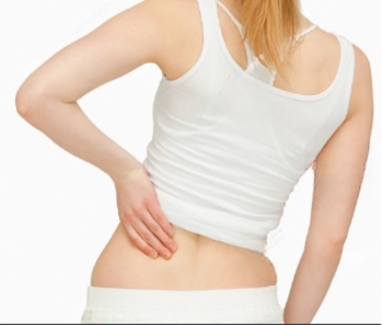<p>Which way is this person's back leaning?</p>