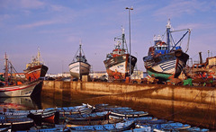 <p>cảng biển</p>