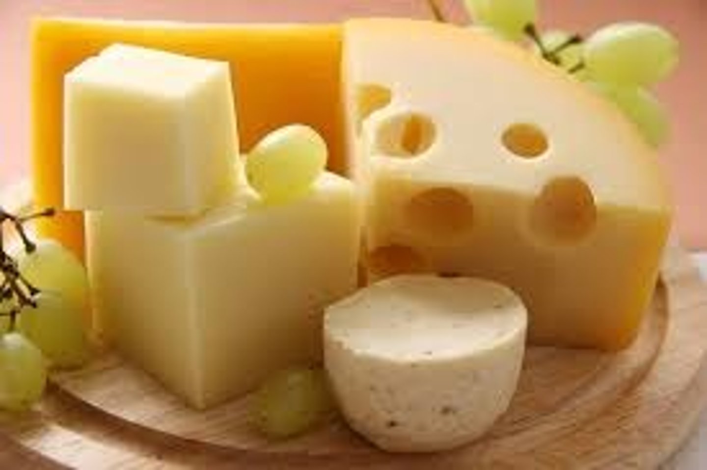 <p>cheese - /tʃiːz/ [u]</p>