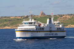 <p>（chuán）boat, ship</p>