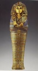<p>Form:</p><p>-gold</p><p>-inlay with stones and enamel</p><p>Content:</p><p>-crook and flail- symbols of Osiris</p><p>-cobra and vulture coming from headpiece- gods of Upper and Lower Egypt</p><p>-Son of Akhenaton</p><p>Function:</p><p>-sarcophagus (body inside)</p><p>-materials used represent the royal wealth (143 objects buried with him)</p><p>Context:</p><p>- New Kingdom 1325 BCE</p>