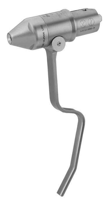 <p>Inserts and removes the pins (Seng).</p>