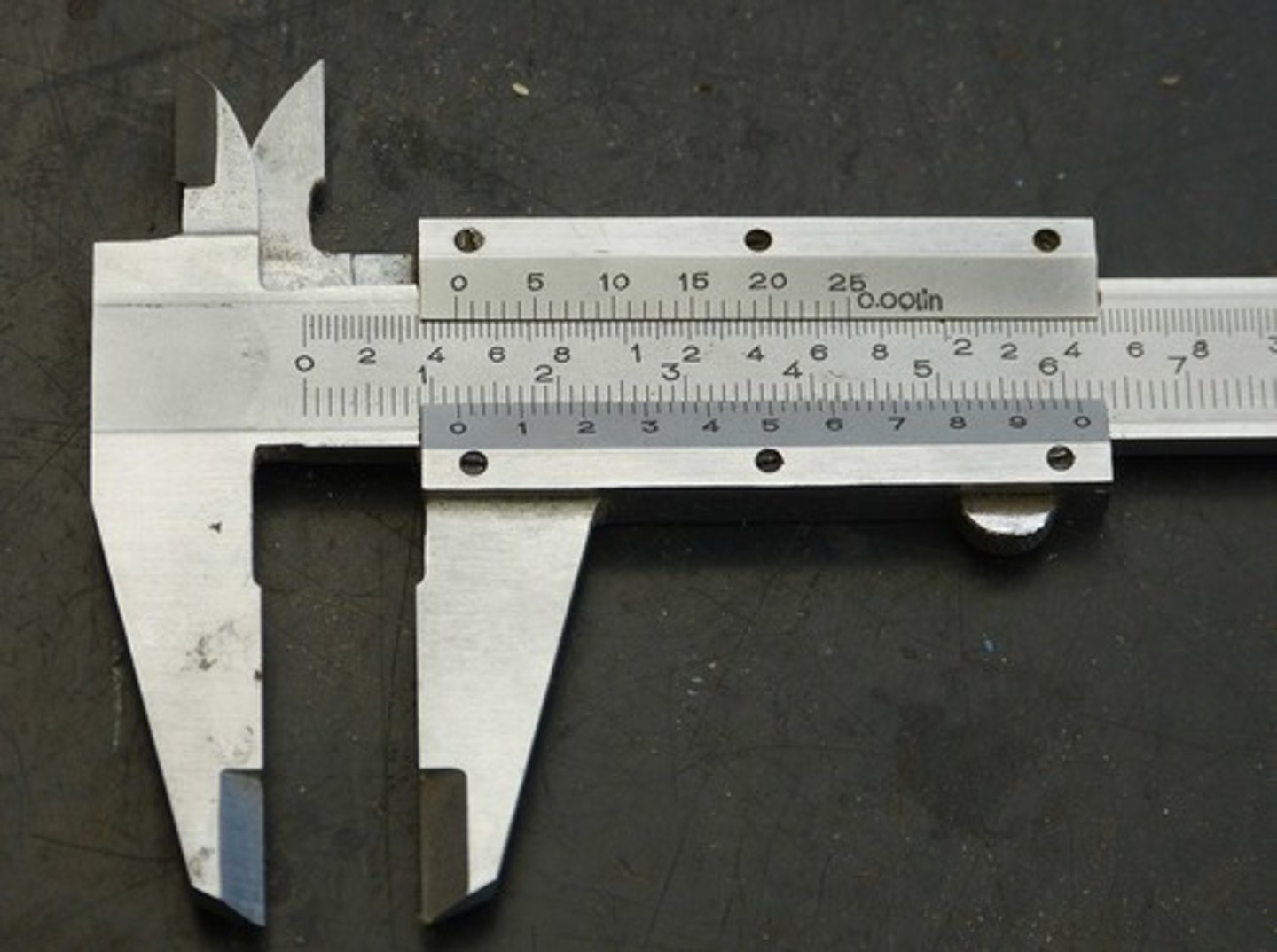 <p>Vernier caliper</p>