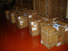 <p>lô hàng</p>
