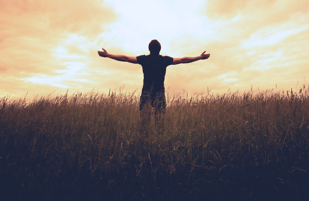 <p><span style="color: rgb(247, 17, 236);"><em>‘Victory’</em></span></p>