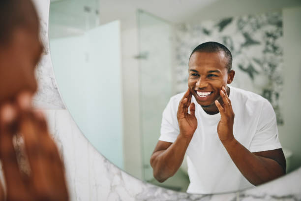 <p>I like my smile When I look in the miror</p>