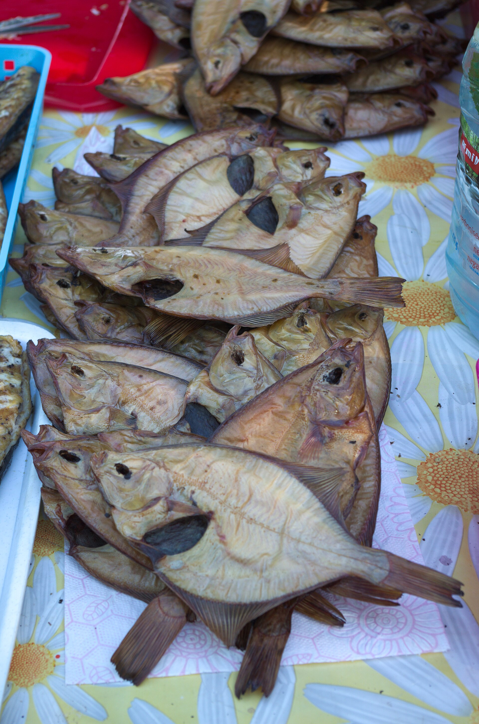 <p>Копченая камбала<br>Suitsutatud lestakala.</p>