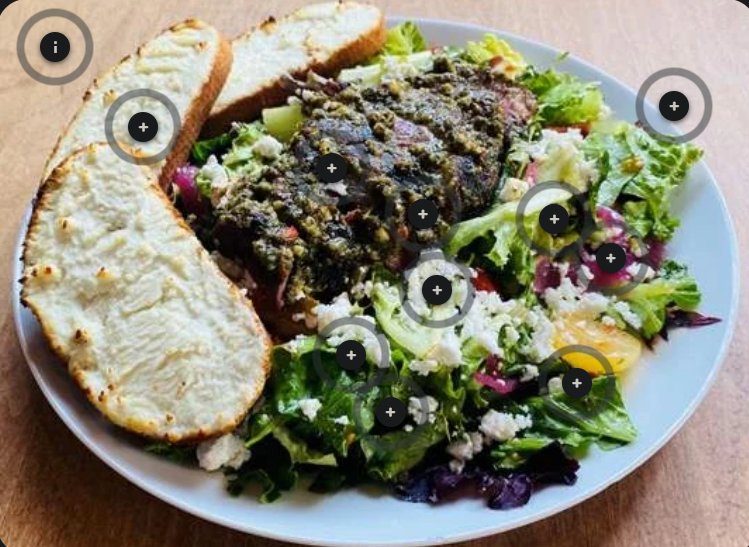 <p>chimichurri steak salad </p>