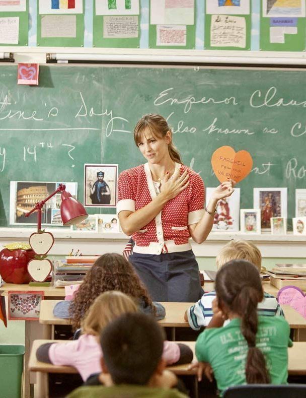 Teachers w___ w___ c________ at school.