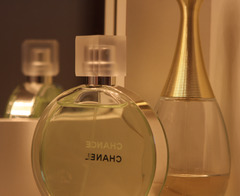 <p>sản xuất</p>