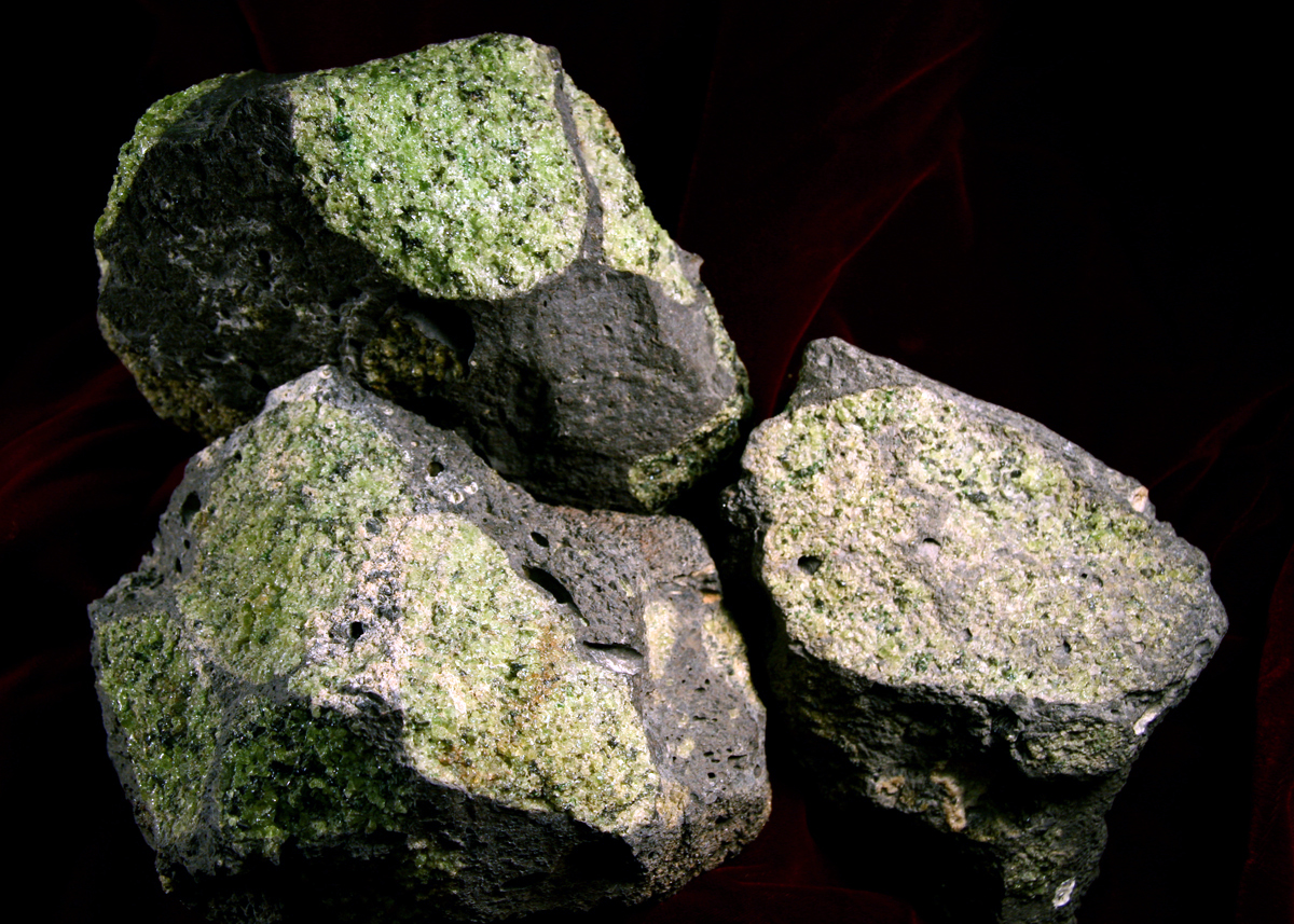 <p><span>Olivine (10)</span></p>