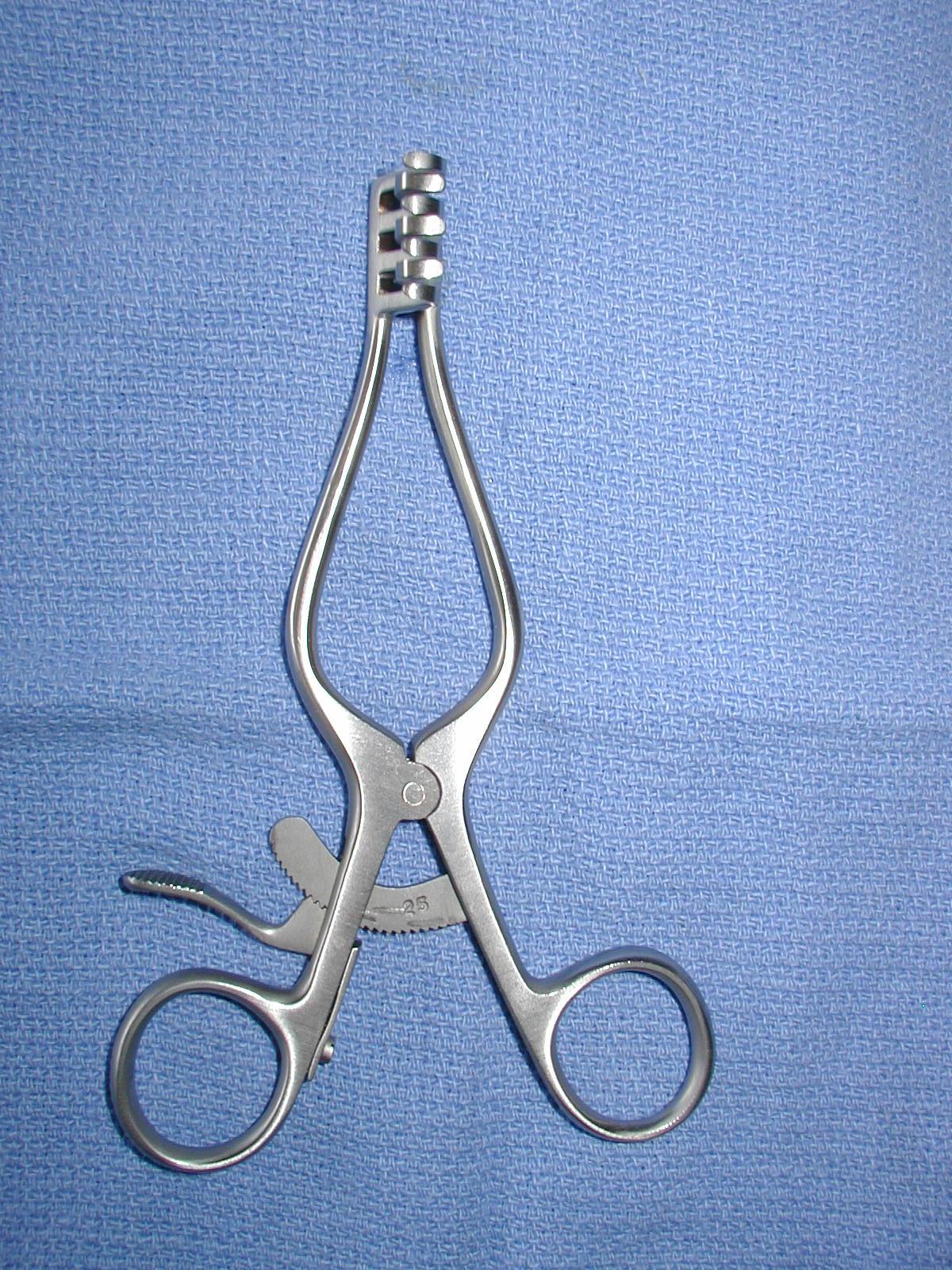 <p>What is the name of this intrument?</p>