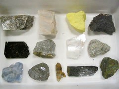 <p>Natural, non-living solid that has a definite chemical makeup and crystalline structure.</p>