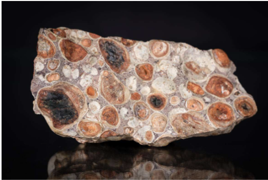 <p>The main ore of aluminum (Mineral Gibbsite Al(OH)3, not found in Canada).</p><p></p><p>Mines in Australia, Guinea, China, Brazil, Jamaica...</p><p></p><p>Canadian aluminum production depends on imported bauxite and abundant hydroelectric power.</p><p></p><p>It contains about 40-60 per cent alumina (aluminum oxide, Al2O3)</p>