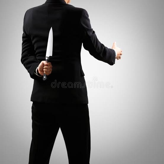 <p>Подлый</p>
