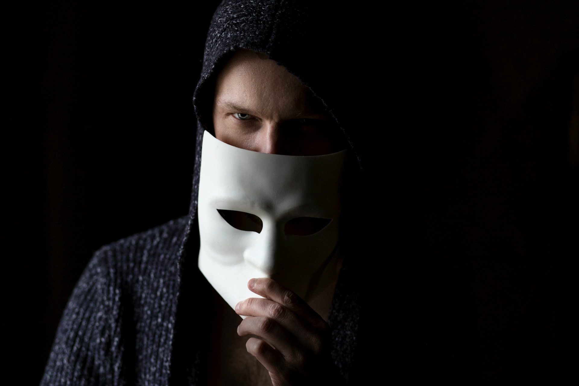 <p><strong>Evil </strong><em>(Adjective)</em></p>