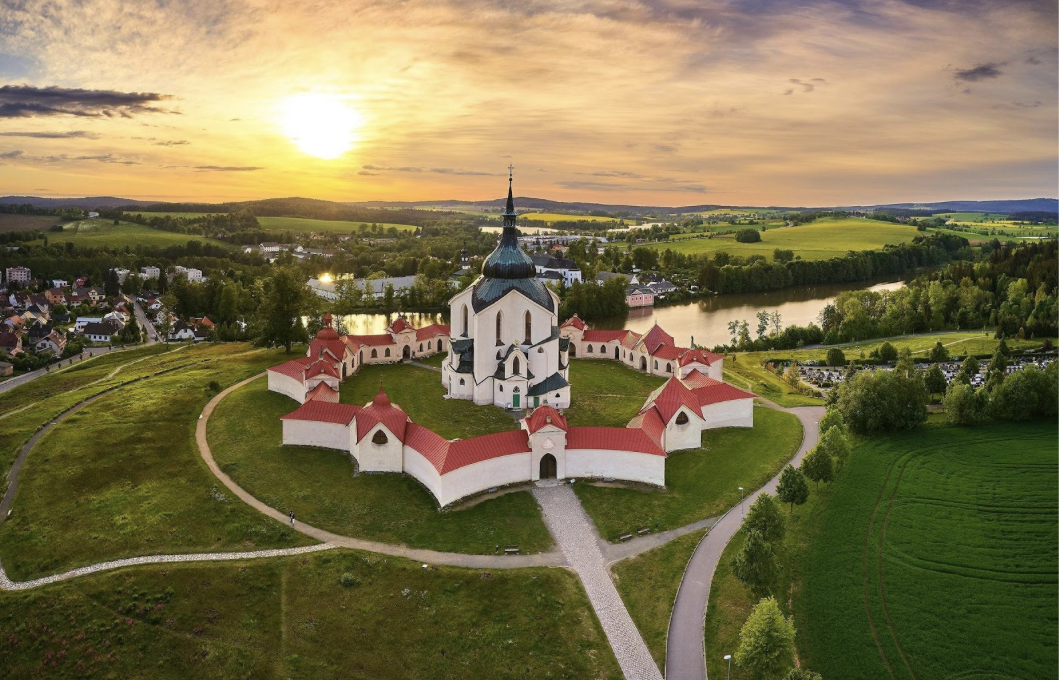 <p>who built st. john of nepomuk church in zelena hora with a unique stellar plan?</p>