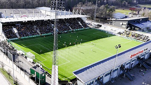 <p>Västerås – Hitachi Energy Arena (8,900);Historia: Bildad 1904. Traditionell klubb från Västmanland med stark lokal förankring och återkommande allsvenska sejourer. SM-guld: 0. Viktiga spelare: Victor Nilsson Lindelöf, Stefan Pettersson, Erik Acar.</p>