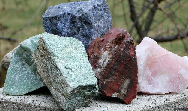 <p>What are minerals?</p>