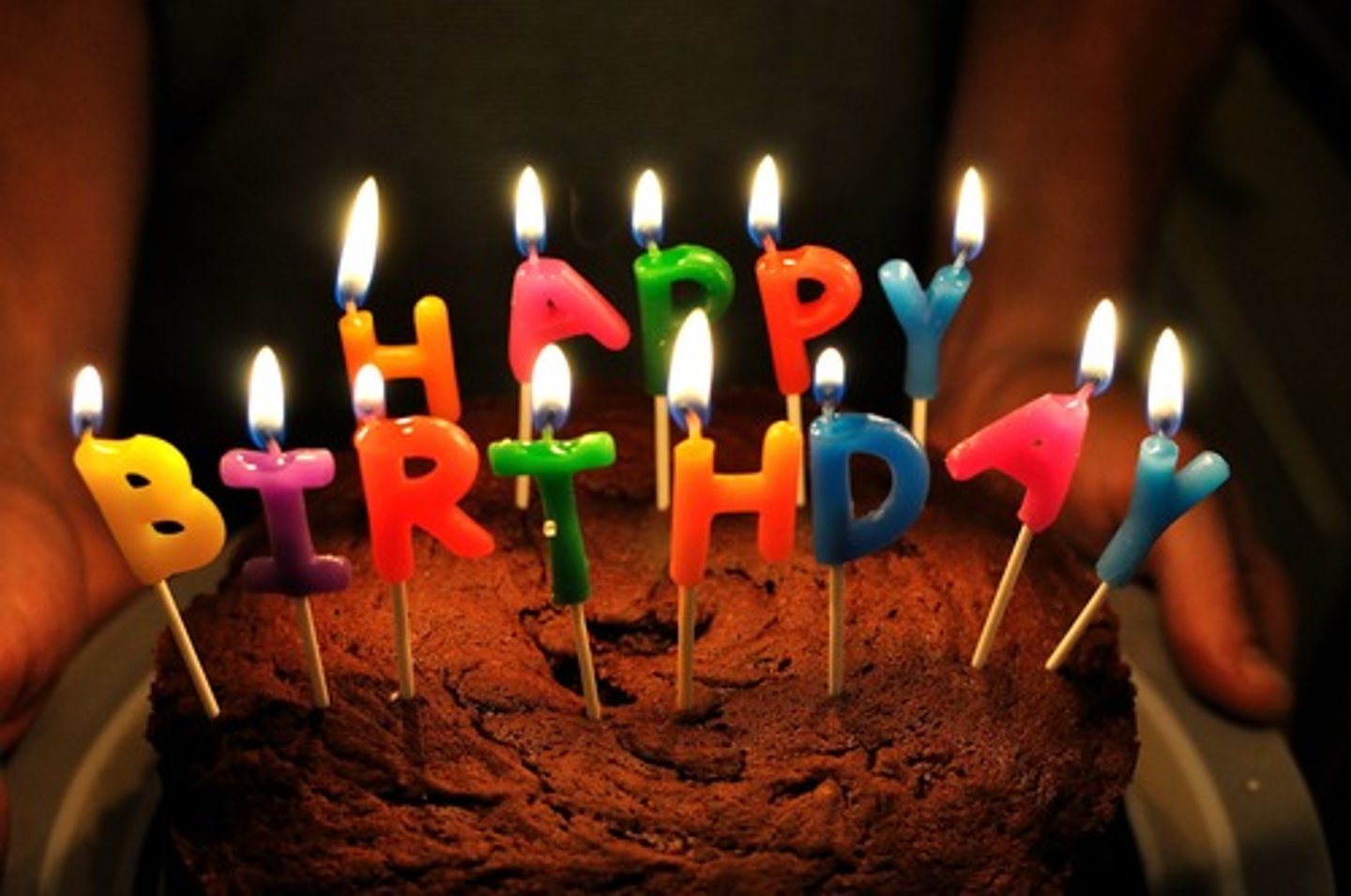 <p>EINLADUNG</p><p>write an email to anna</p><p>ask her how is she</p><p>wish her well</p><p>tell her you are having a party</p><p>next monday you are celebrating your birthday</p><p>you invite her</p><p>the part begins at 6:00 at your house</p><p>there will be music, cake and drinks</p><p>ask her if shes coming. tell her to please write back to you</p><p>sign off the email</p>