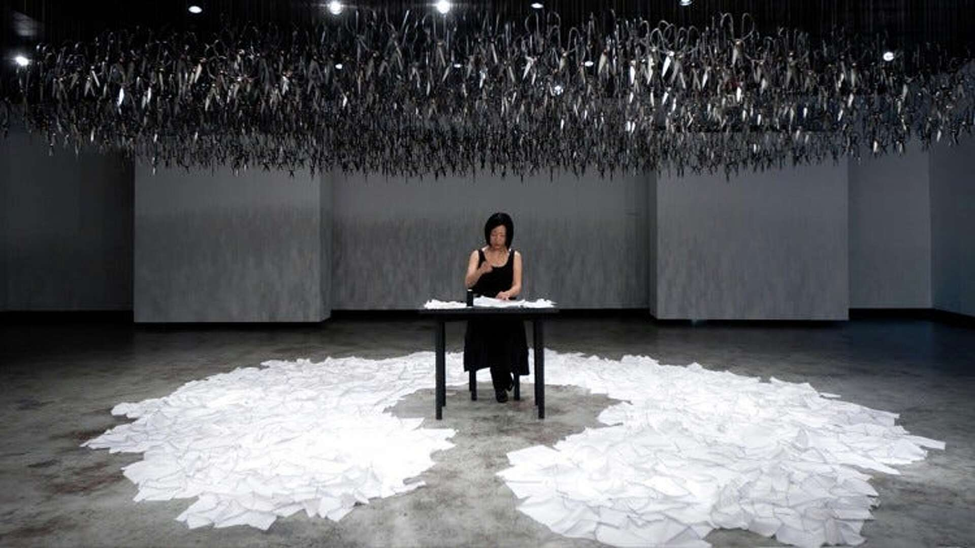 <p>Beili Liu, <em>Mending Project, 2011</em></p>