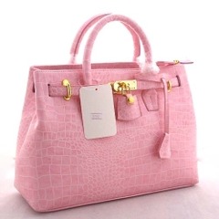 <p>bag, sack</p>