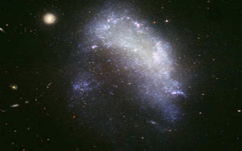 <ul><li><p>Lack a defined shape</p></li><li><p>Chaotic and asymmetric, with lots of gas and new stars forming; they are blue</p></li></ul><p></p>