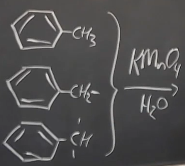 <p>hvad er produktet af eksemplet med oxidation med KMnO4, H2O?</p>