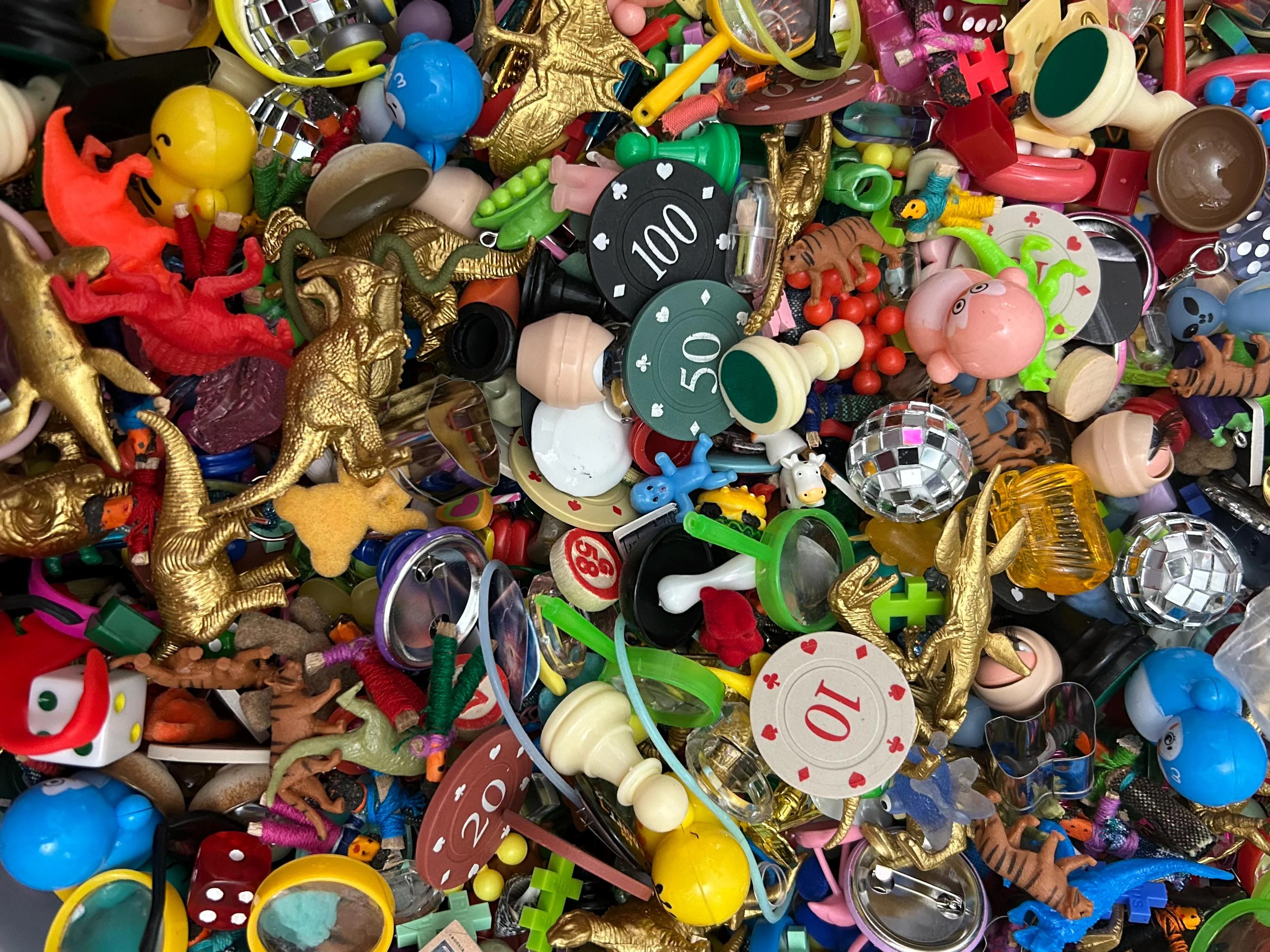 <p>trinket</p>