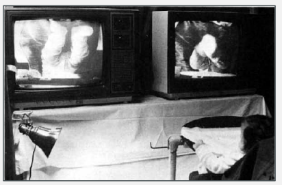 <p>describe a study done by bahrick &amp; watson (1985) for the emergence of self in 6 month olds:</p>