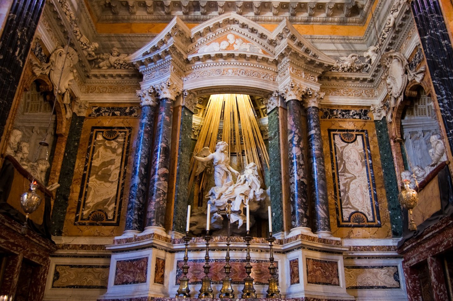 <p>- son of a sculptor</p><p>- child prodigy, recognized by Pope at 17</p><p>- architect, draftsman, theater, painter</p><p>- Ecstasy of Saint Teresa(1647-1652): Cornaro chapel, stone look like real fabric or clouds, gold lighting</p>