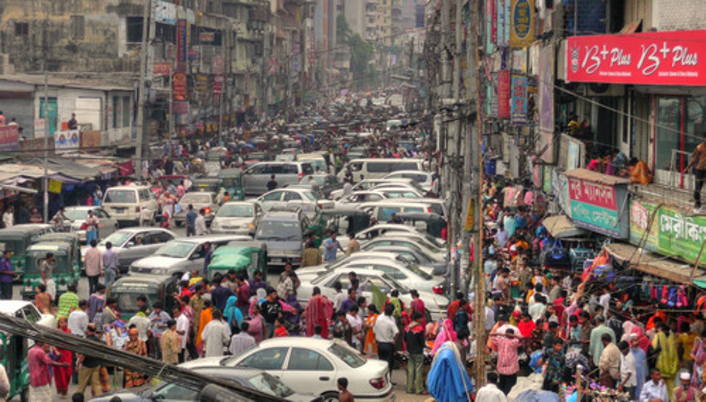 <p>(n) giờ cao điểm</p>