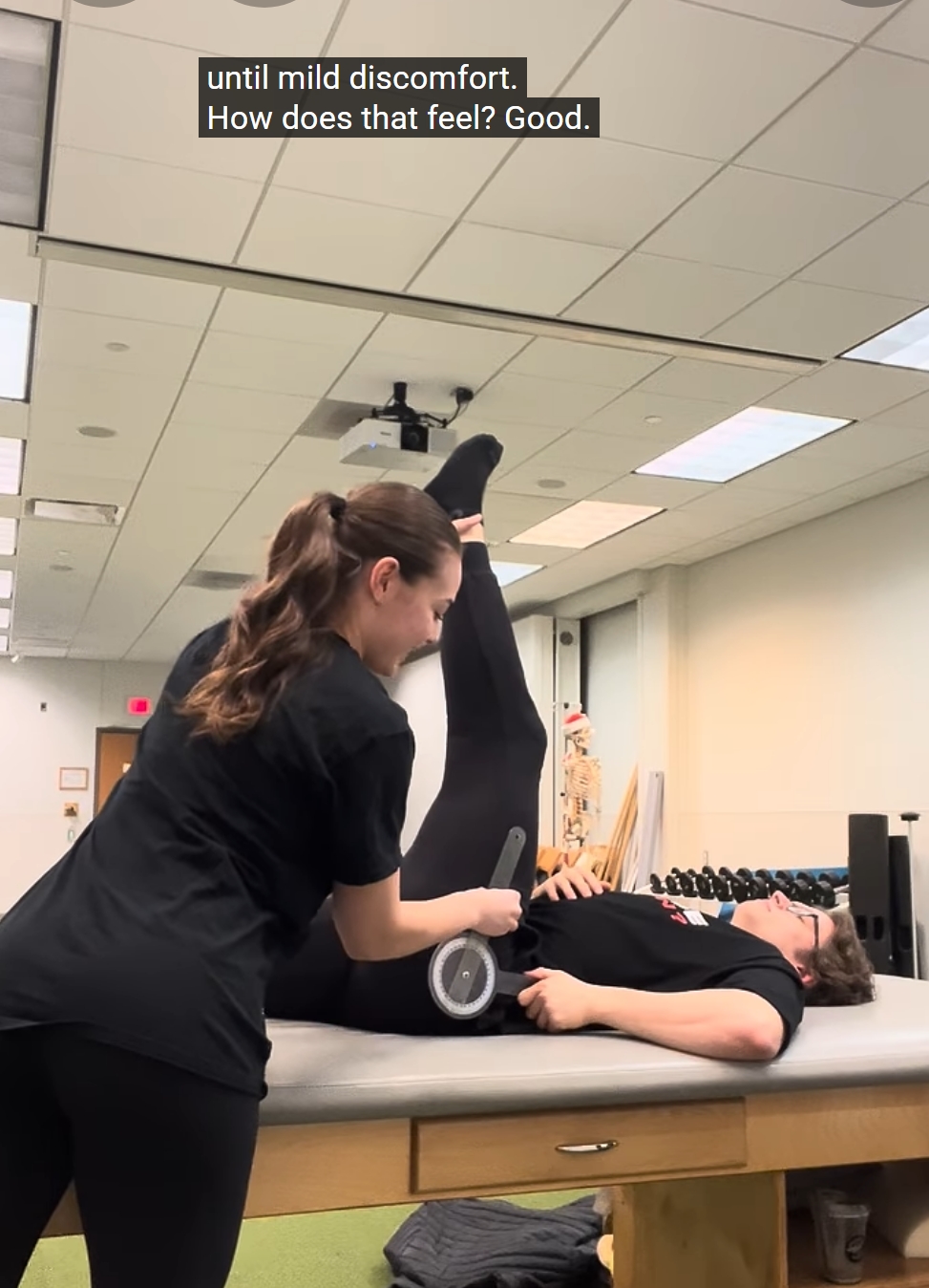 <p>subject lies on back</p><p>place axis of goniometer on lateral aspect of greater trochanter of the femur with the goniometer arms aligned with midline of femor, the stabilization arm along the lateral midline of the pelvis and movement arm in line with the midline of the femor.</p><p>subject raises one leg while ensuring opposite leg remains on testing surface </p>