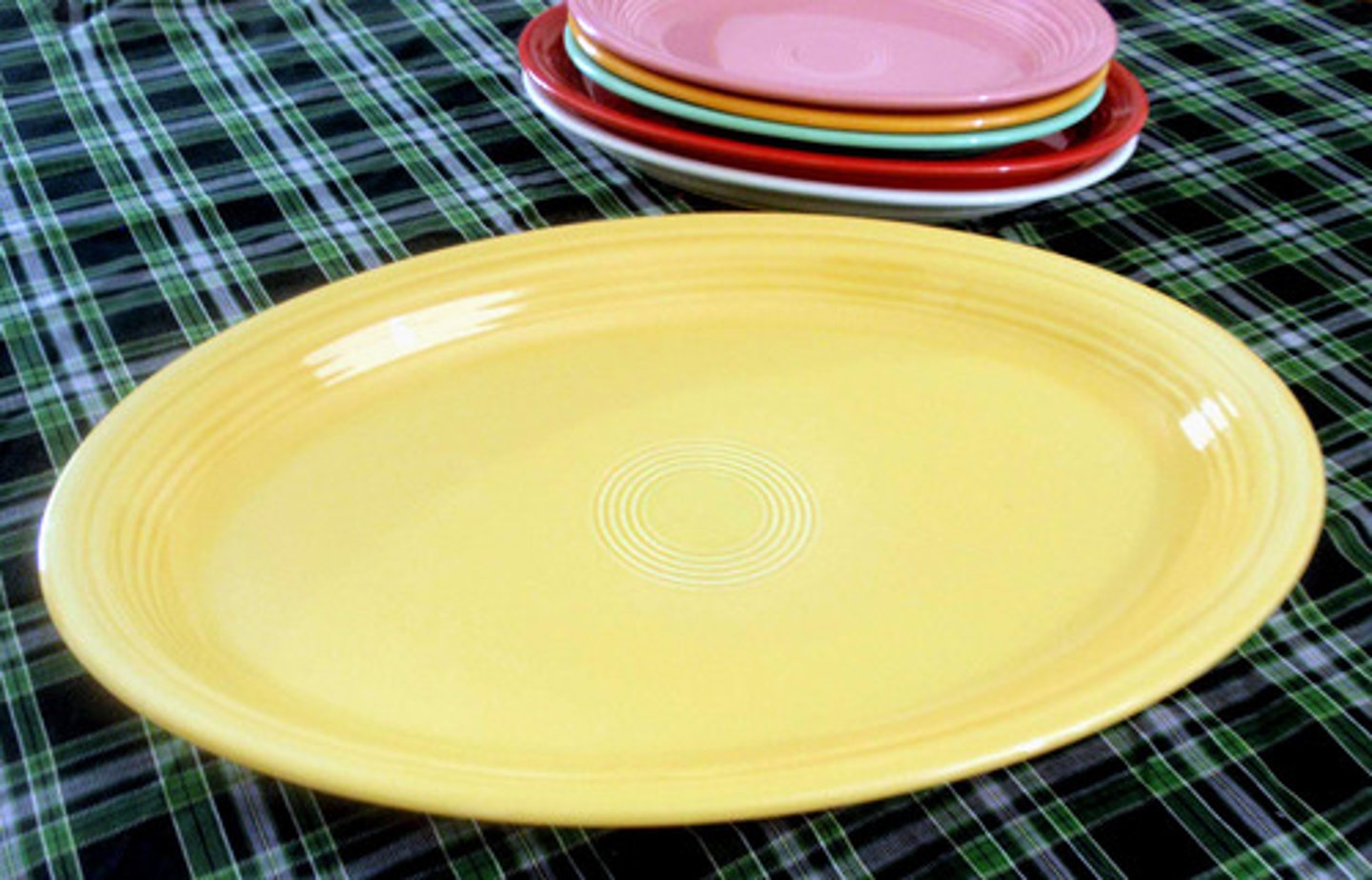 <p>to serve</p>