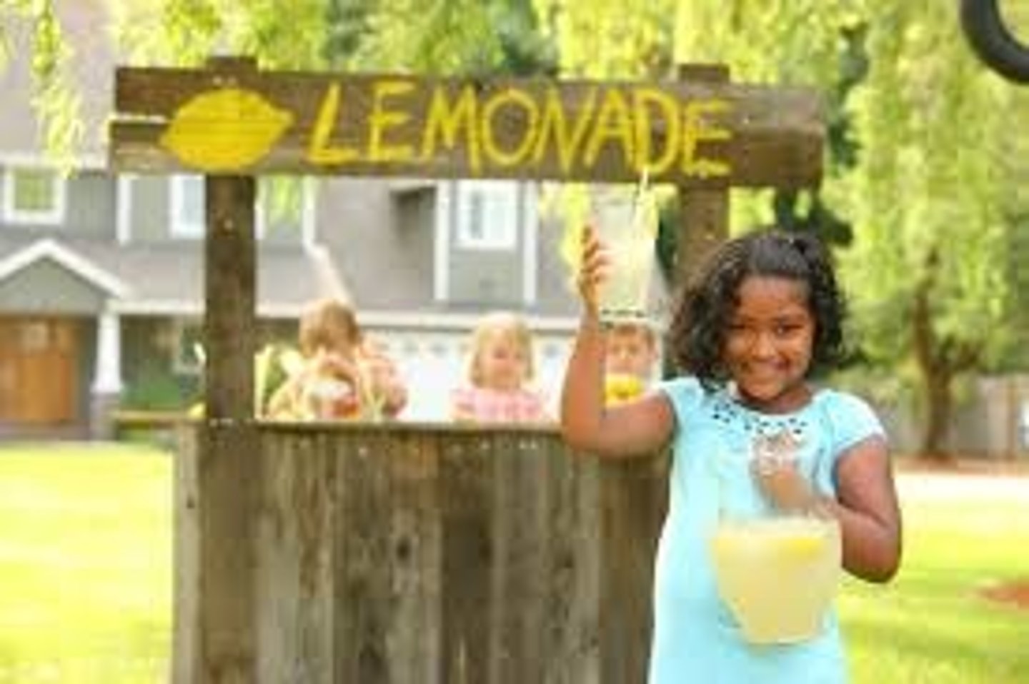 <p>A person who starts up and takes on the risk of a business</p>