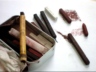 <p>outil mine de plomb</p>